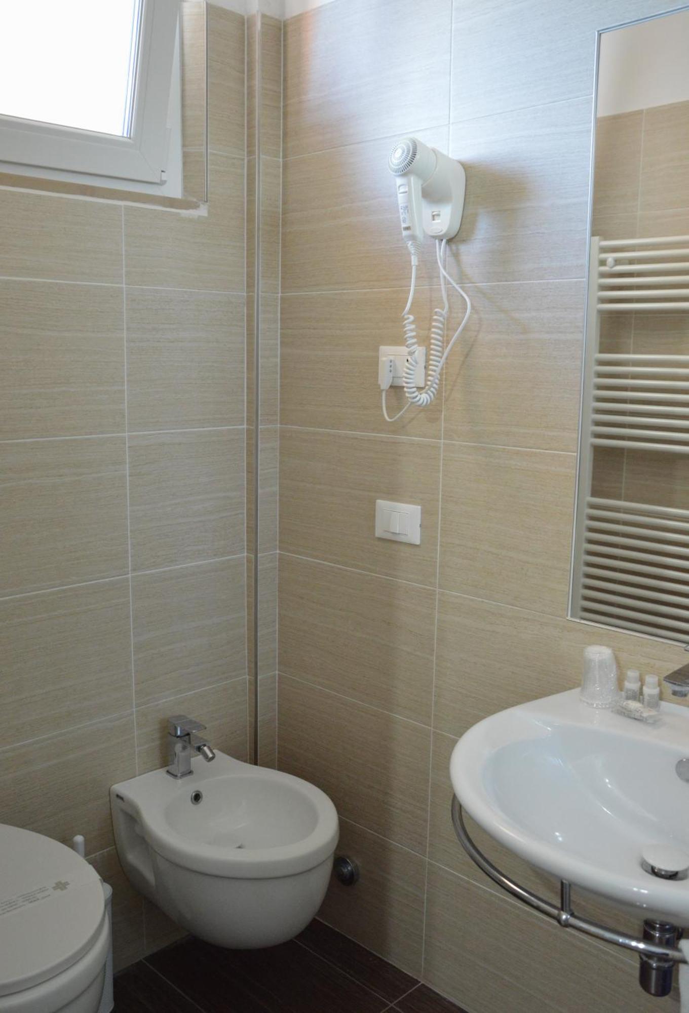 Hotel Caesar Pesaro Eksteriør billede